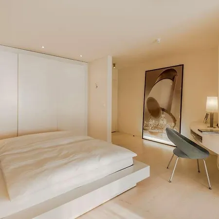 Hermitage - Club & Lifestyle Готель 4*