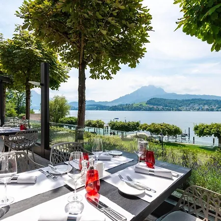 Hermitage - Club & Lifestyle Готель 4*